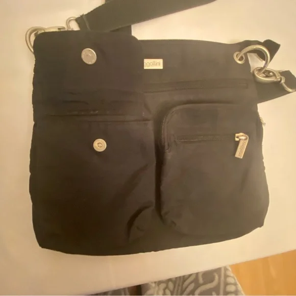 Baggallini Crossbody multi pocket adjustable strap, black purse - Picture 10 of 11